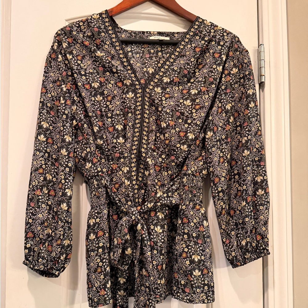 Max Studio Black Floral V-Neck Blouse belted elastic waist L